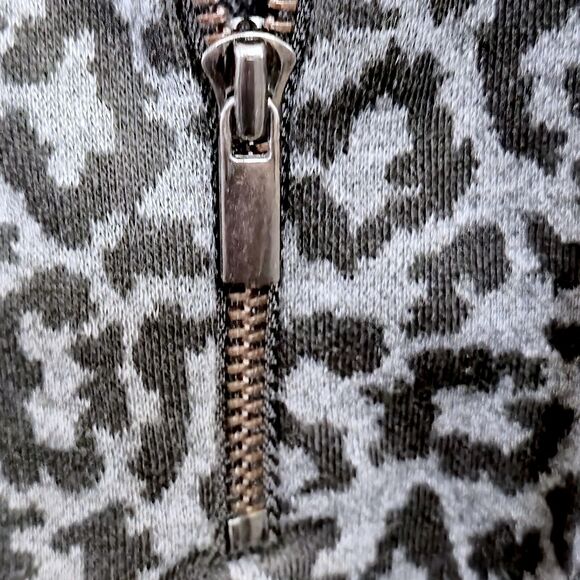 Loft Women’s Dress Office Chic Minimalist Animal Print Cinched Waist Size 12 - Picture 6 of 8